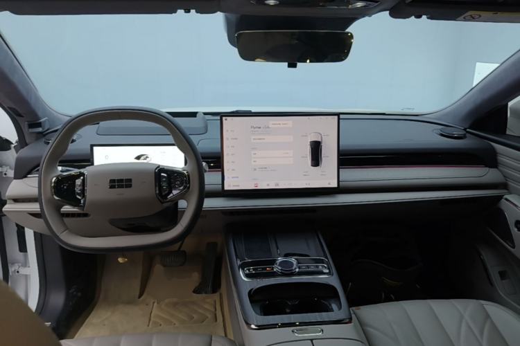 Used Geely Galaxy 8 2025 130km EM-P Starship Edition Center Console