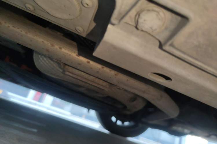 Used Geely Galaxy 8 2025 130km EM-i Flagship Edition Chassis Rear Left
