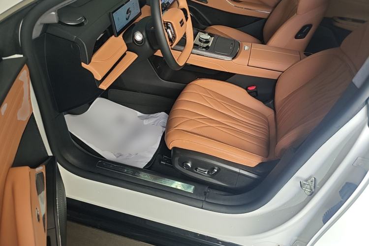 Used Geely Galaxy 8 2025 130km EM-P Starship Edition Driver Seat