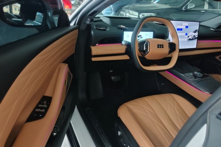 Used Geely Galaxy 8 2025 130km EM-P Starship Edition Driver Seat