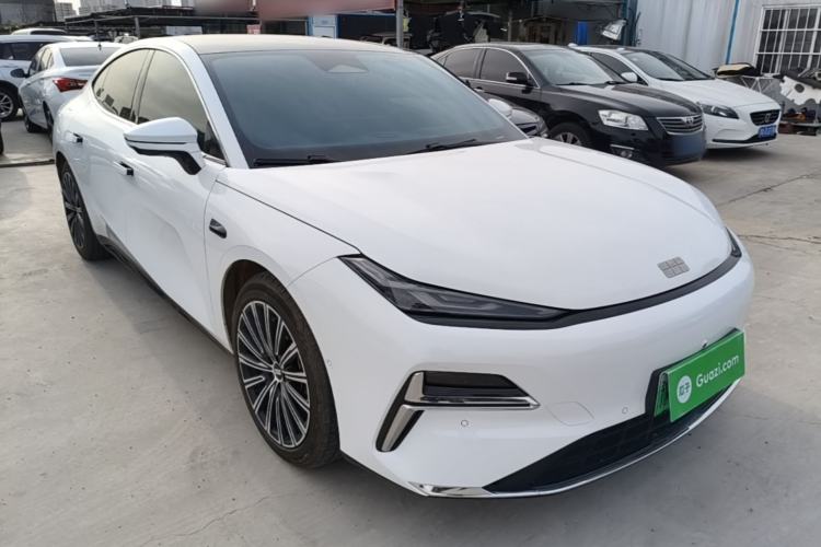 Used Geely Galaxy 8 2025 130km EM-i Flagship Edition Exterior 1