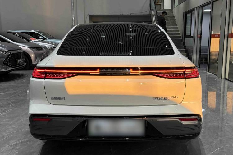Used Geely Galaxy 8 2025 130km EM-i Deluxe Edition Exterior 7