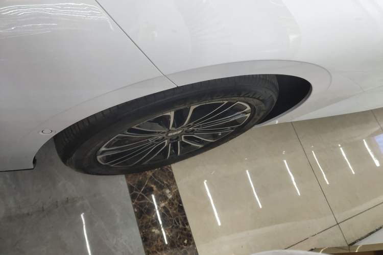 Used Geely Galaxy 8 2025 130km EM-i Deluxe Edition Exterior 7