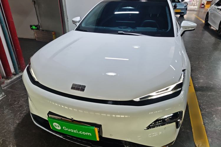 Used Geely Galaxy 8 2025 130km EM-i Flagship Edition Front