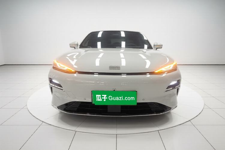 Used Geely Galaxy 8 2025 130km EM-i Flagship Edition Front