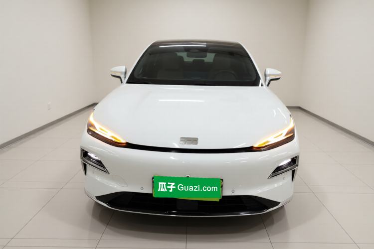 Used Geely Galaxy 8 2025 130km EM-i Flagship Edition Front