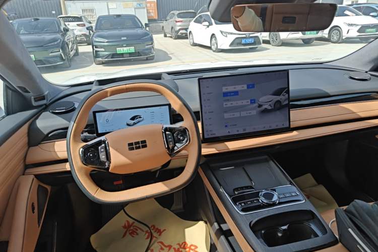 Used Geely Galaxy 8 2025 130km EM-P Starship Edition Gear Lever