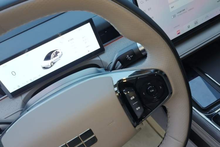 Used Geely Galaxy 8 2025 130km EM-P Starship Edition Gear Lever