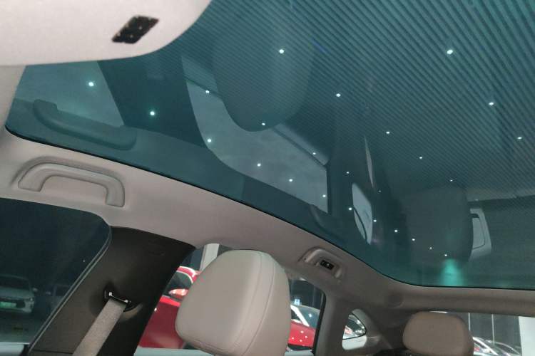 Used Geely Galaxy 8 2025 130km EM-i Deluxe Edition Headliner