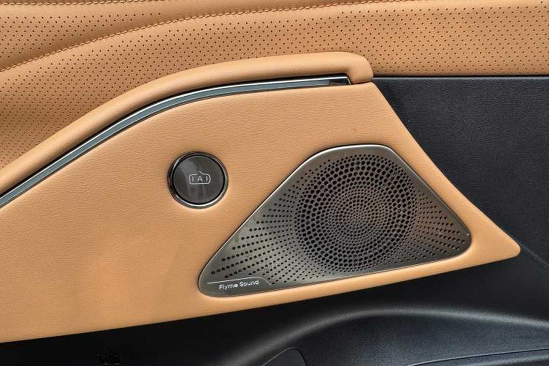 Used Geely Galaxy 8 2025 130km EM-P Starship Edition Interior 10