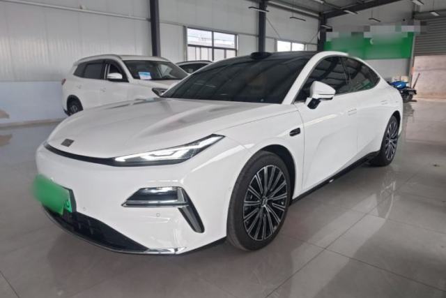 Used Geely Galaxy 8 2025 130km EM-P Starship Edition