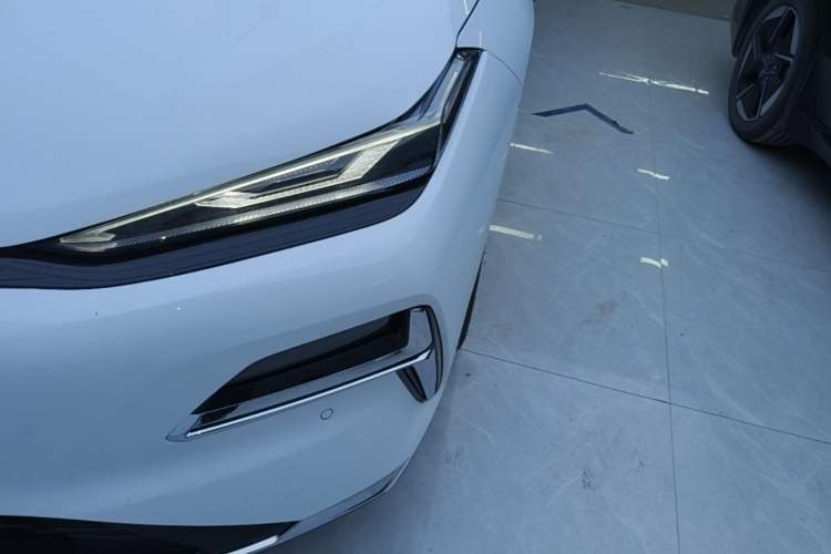 Used Geely Galaxy 8 2025 130km EM-P Starship Edition Left Front Headlight