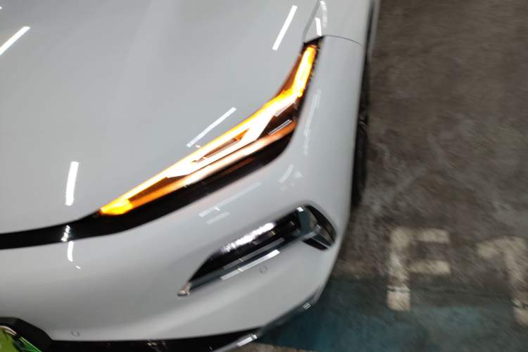 Used Geely Galaxy 8 2025 130km EM-i Flagship Edition Left Front Headlight