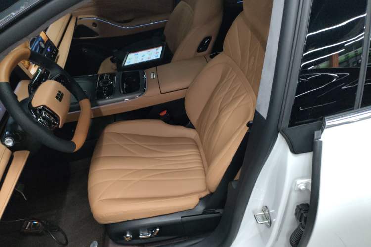 Used Geely Galaxy 8 2025 130km EM-P Starship Edition Left Front Seat
