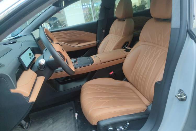 Used Geely Galaxy 8 2025 130km EM-i Flagship Edition Left Front Seat