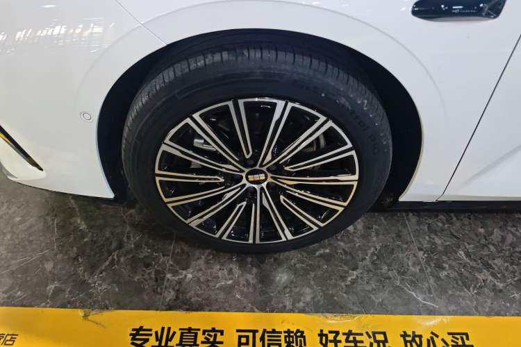 Used Geely Galaxy 8 2025 130km EM-i Flagship Edition Left Front Wheel Hub