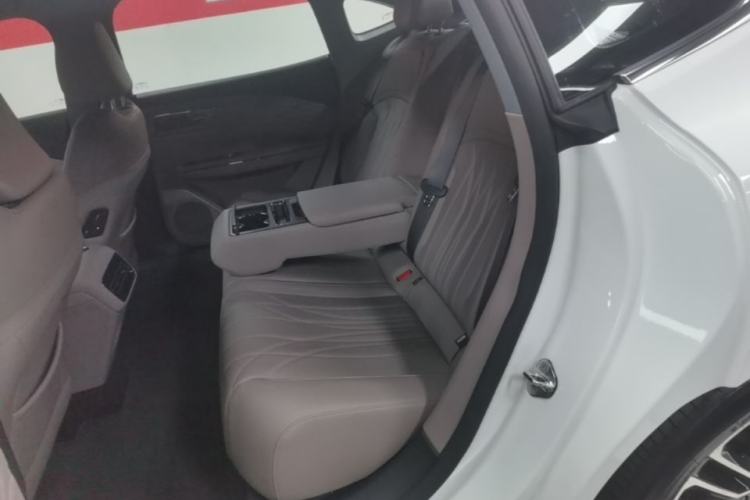 Used Geely Galaxy 8 2025 130km EM-i Deluxe Edition Left Rear Seat