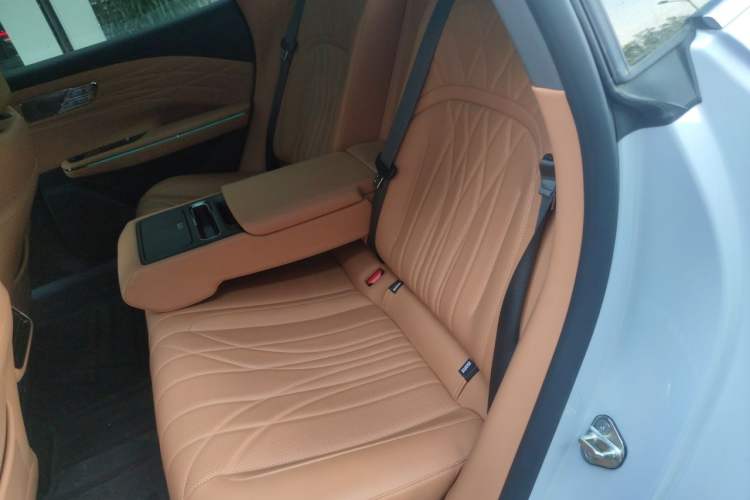 Used Geely Galaxy 8 2025 130km EM-i Flagship Edition Left Rear Seat