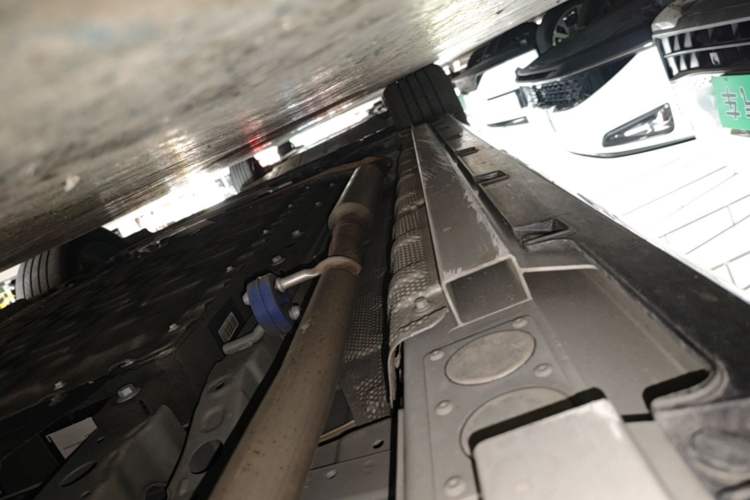 Used Geely Galaxy 8 2025 130km EM-i Deluxe Edition Left Side Sill