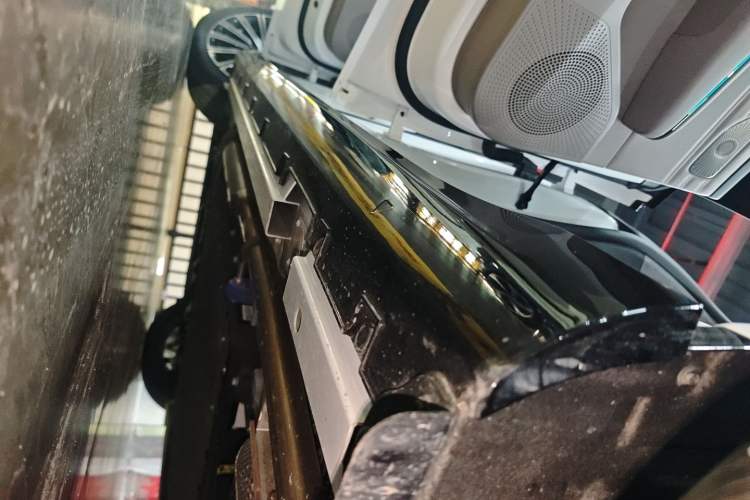 Used Geely Galaxy 8 2025 130km EM-i Flagship Edition Left Side Sill
