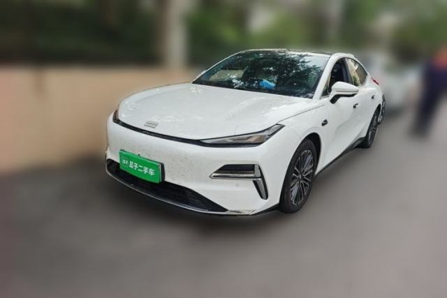 Used Geely Galaxy 8 2025 130km EM-i Prestige Edition