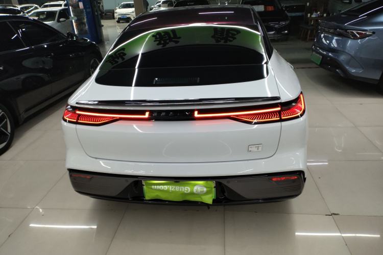Used Geely Galaxy 8 2025 130km EM-P Starship Edition Rear
