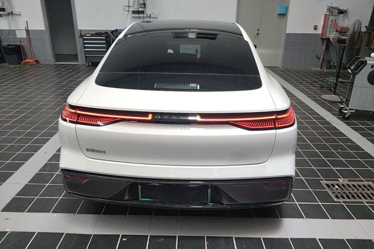 Used Geely Galaxy 8 2025 130km EM-P Starship Edition Rear
