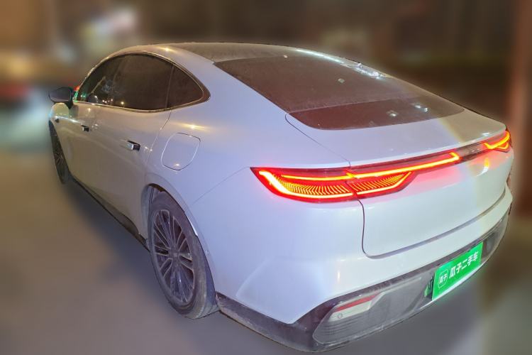 Used Geely Galaxy 8 2025 130km EM-i Prestige Edition Rear Left 45 Deg