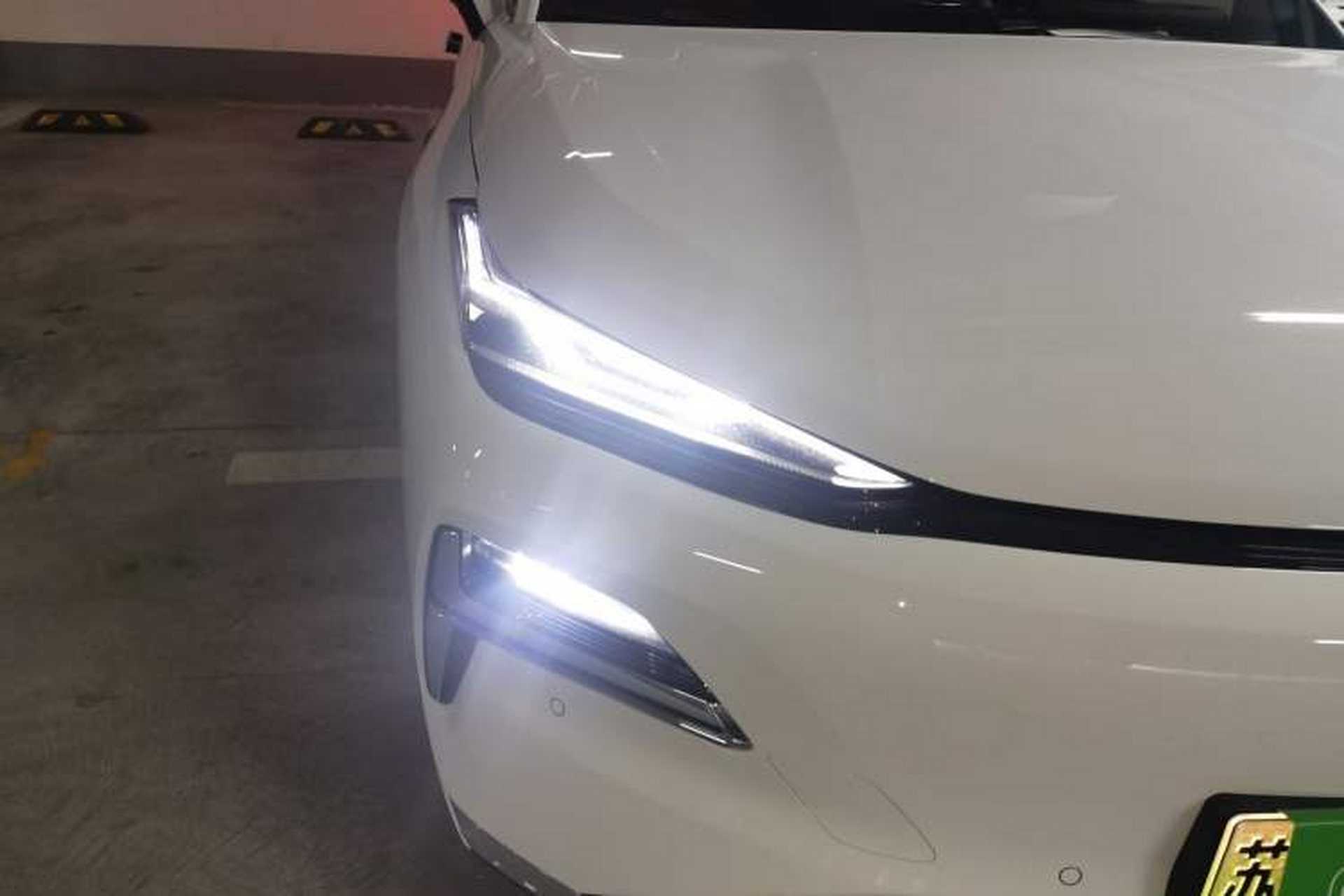 Used Geely Galaxy 8 2025 130km EM-i Flagship Edition Right Front Headlight