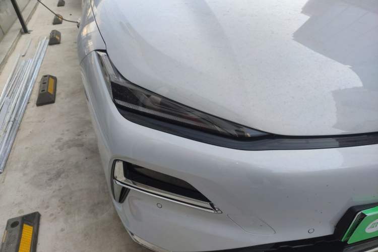 Used Geely Galaxy 8 2025 130km EM-i Flagship Edition Right Front Headlight