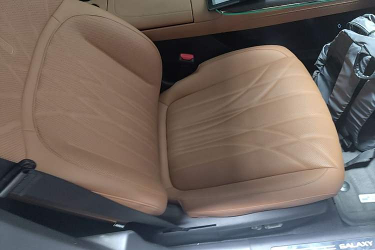 Used Geely Galaxy 8 2025 130km EM-P Starship Edition Right Front Seat