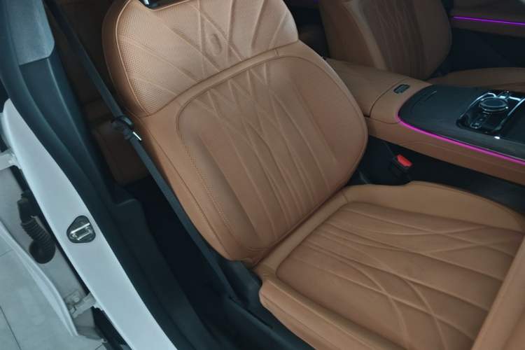 Used Geely Galaxy 8 2025 130km EM-P Starship Edition Right Front Seat