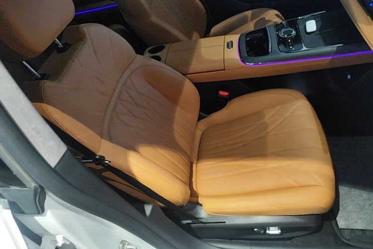 Used Geely Galaxy 8 2025 130km EM-P Starship Edition Right Front Seat