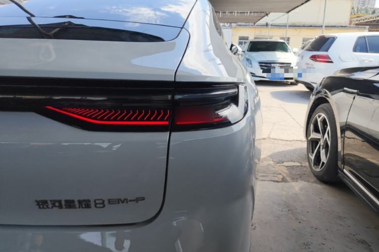 Used Geely Galaxy 8 2025 130km EM-P Starship Edition Right Rear Taillight