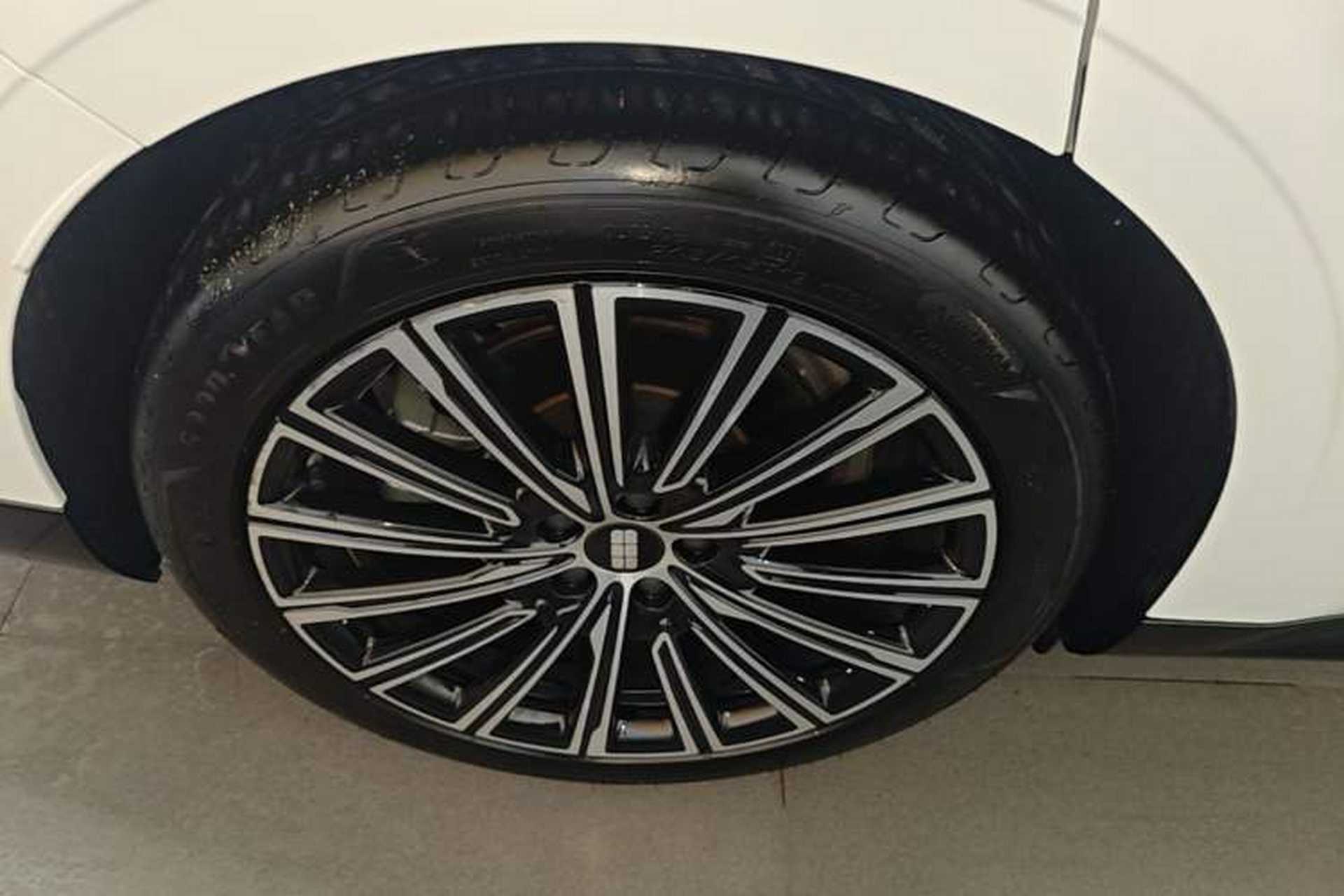 Used Geely Galaxy 8 2025 130km EM-P Starship Edition Right Rear Wheel Hub