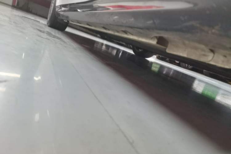 Used Geely Galaxy 8 2025 130km EM-i Deluxe Edition Right Side Sill