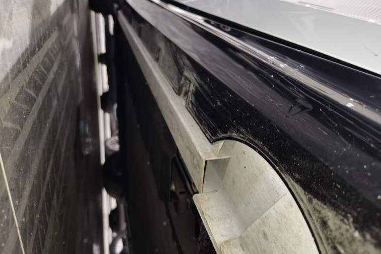 Used Geely Galaxy 8 2025 130km EM-i Deluxe Edition Right Side Sill
