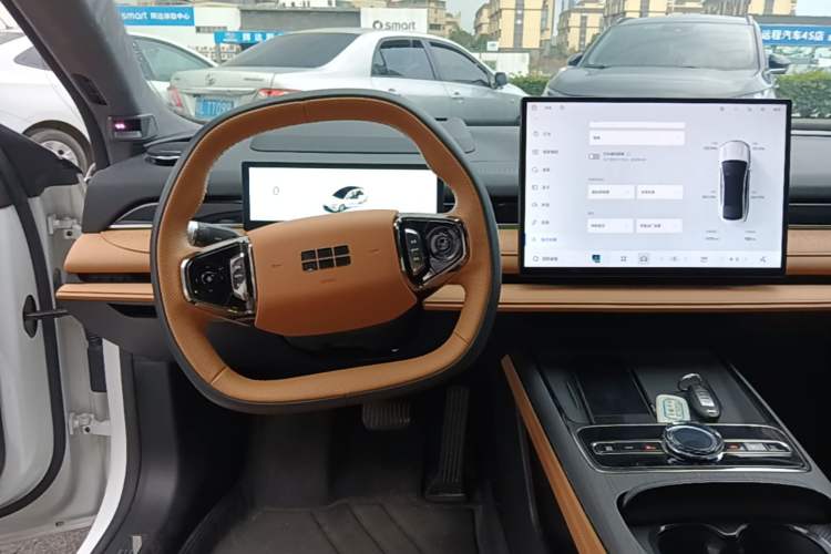 Used Geely Galaxy 8 2025 130km EM-P Starship Edition Steering Wheel