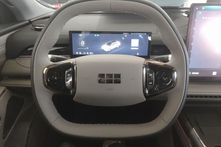 Used Geely Galaxy 8 2025 130km EM-i Deluxe Edition Steering Wheel