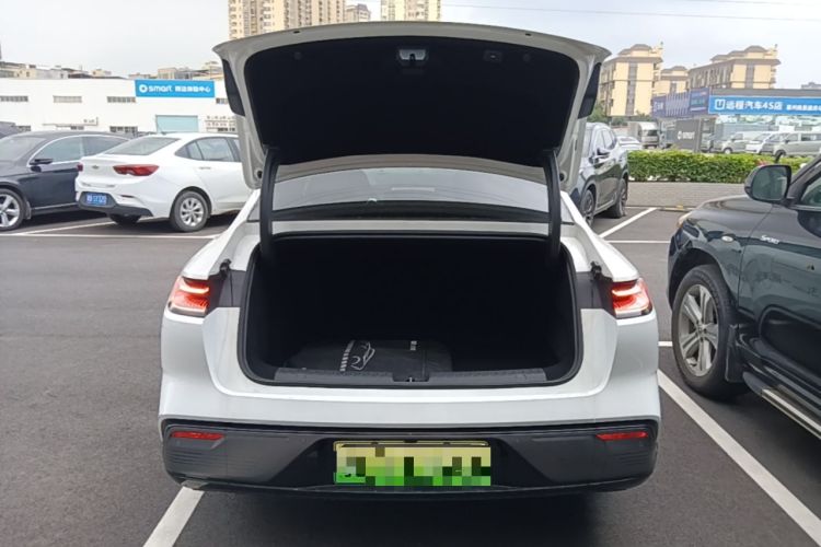 Used Geely Galaxy 8 2025 130km EM-P Starship Edition Trunk