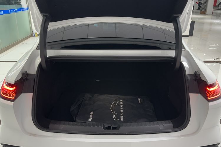 Used Geely Galaxy 8 2025 130km EM-P Starship Edition Trunk