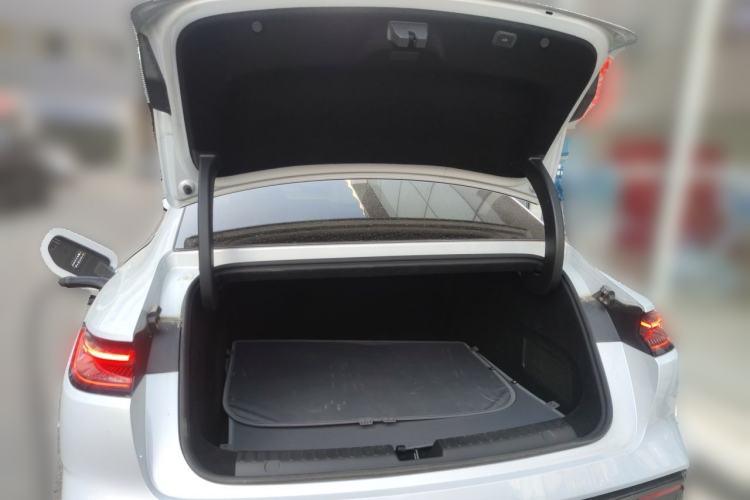 Used Geely Galaxy 8 2025 130km EM-i Flagship Edition Trunk