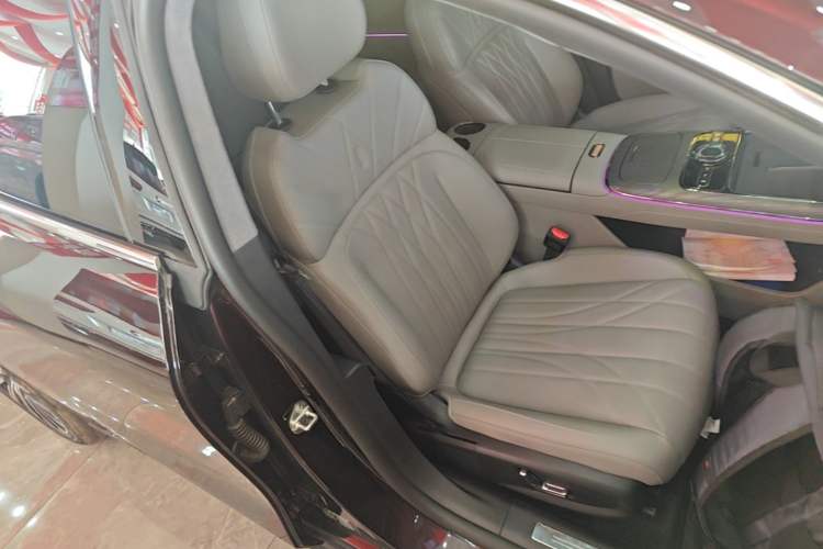Used Geely Galaxy 8 2026 Model 225km EM-i Long-Range Galaxy Edition Right Front Seat