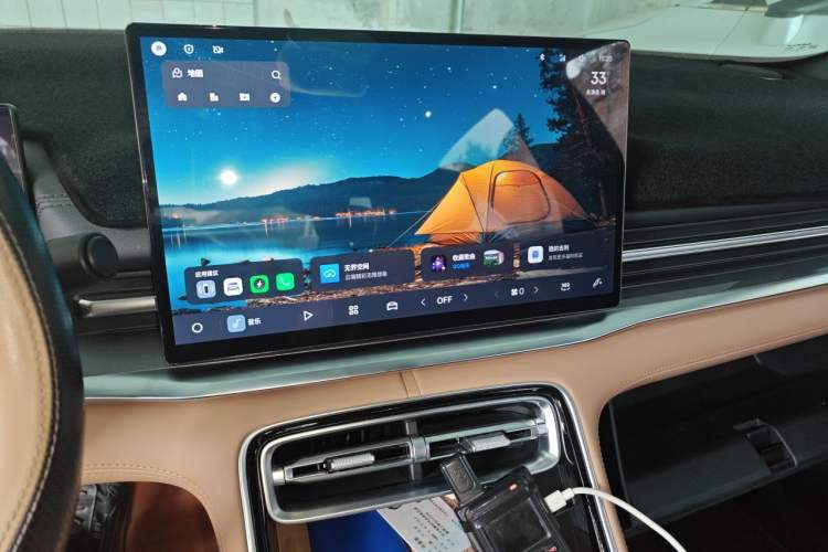 Used Geely Galaxy A7 2025 Model EM-i 70km Luxury Edition Audio And AC Panel