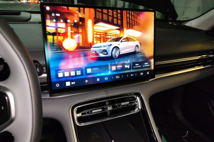 Used Geely Galaxy A7 2025 Model EM-i 150km Exploration+ Edition Audio And AC Panel