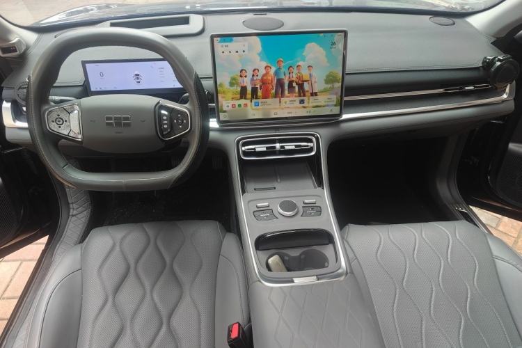 Used Geely Galaxy A7 2025 Model EM-i 150km Exploration+ Edition Center Console