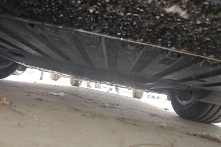 Used Geely Galaxy A7 2025 Model EM-i 70km Luxury Edition Chassis Front