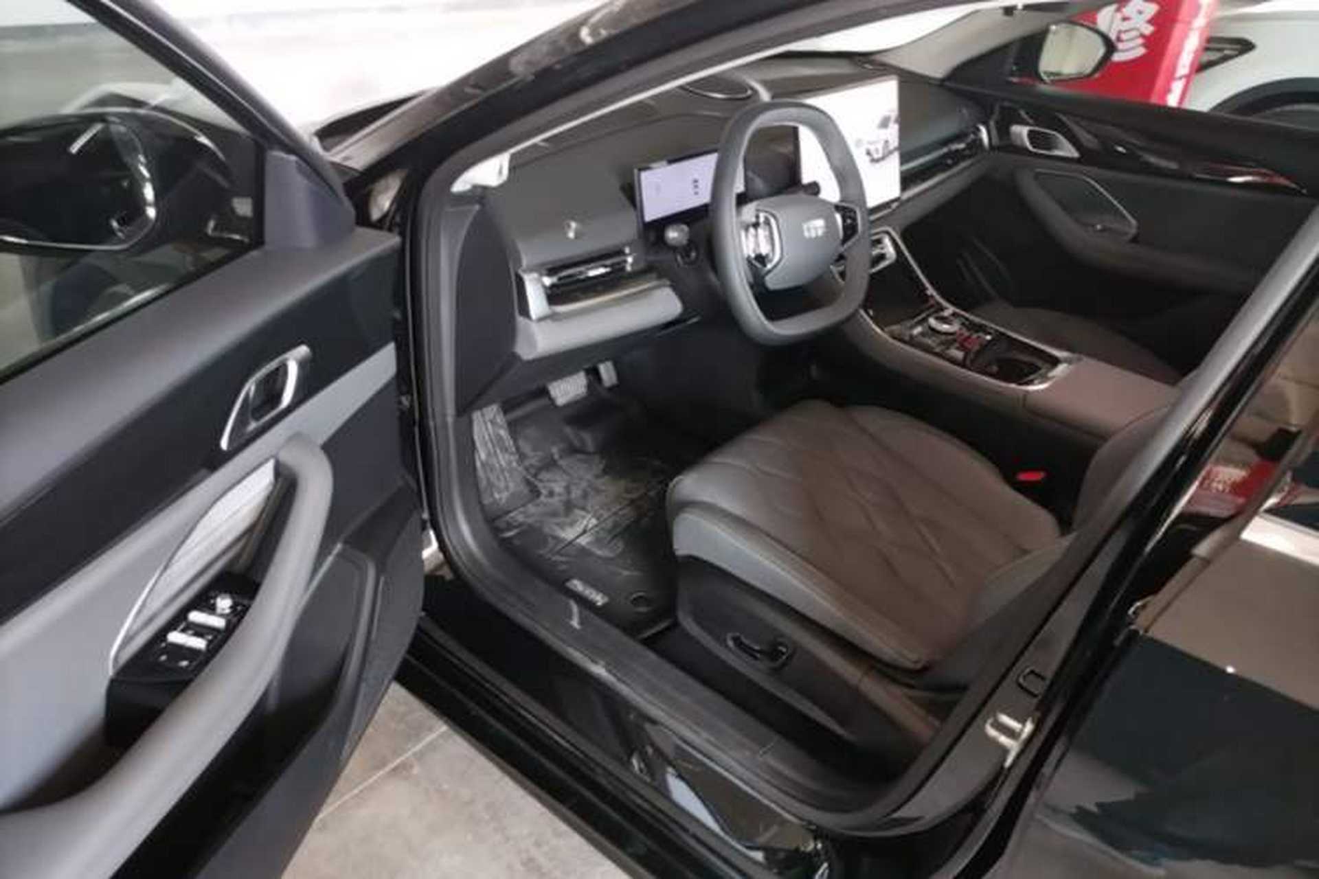 Used Geely Galaxy A7 2025 Model EM-i 150km Exploration+ Edition Driver Seat