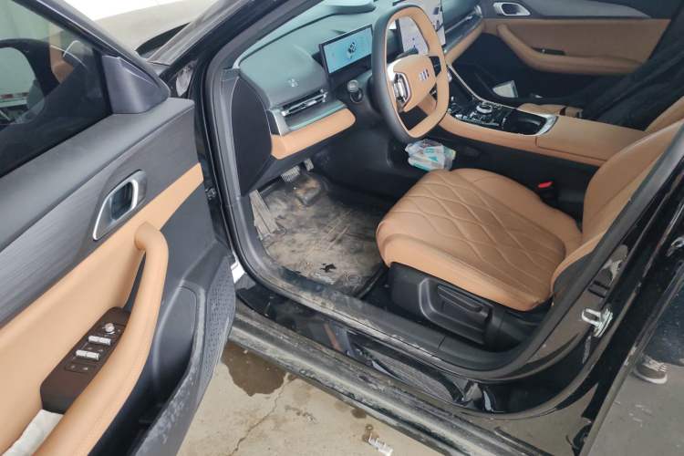 Used Geely Galaxy A7 2025 Model EM-i 70km Luxury Edition Driver Seat