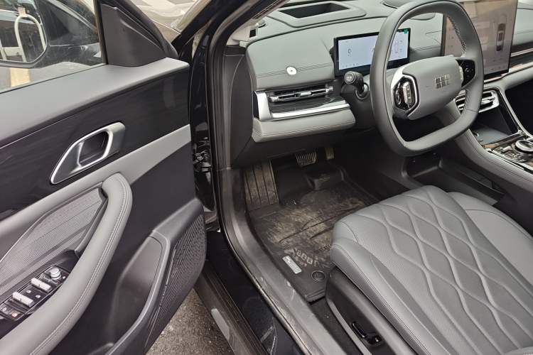 Used Geely Galaxy A7 2025 Model EM-i 150km Starship Edition Driver Seat